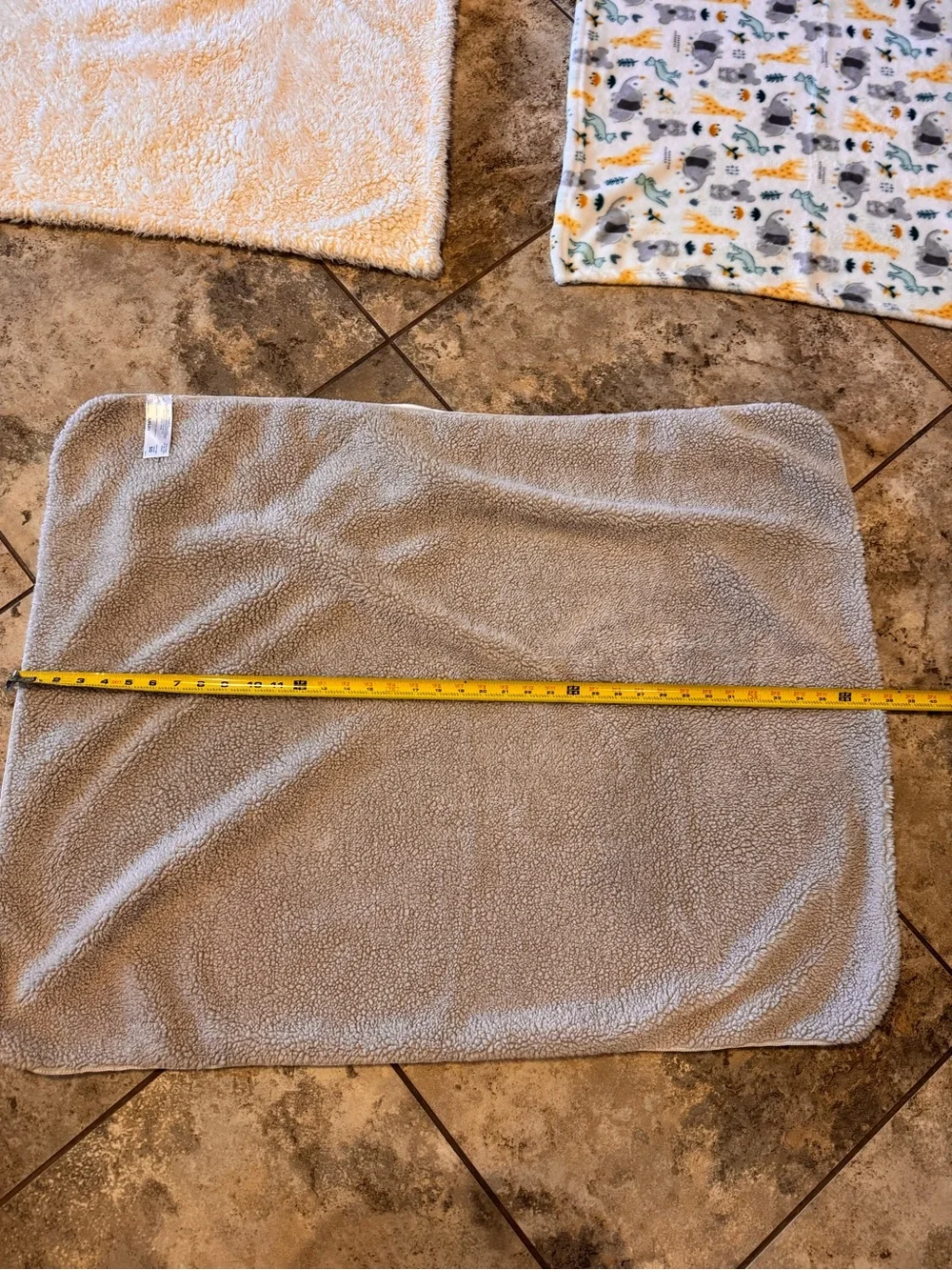 3 gender neutral baby blankets carters Adirondack baby & dream gro